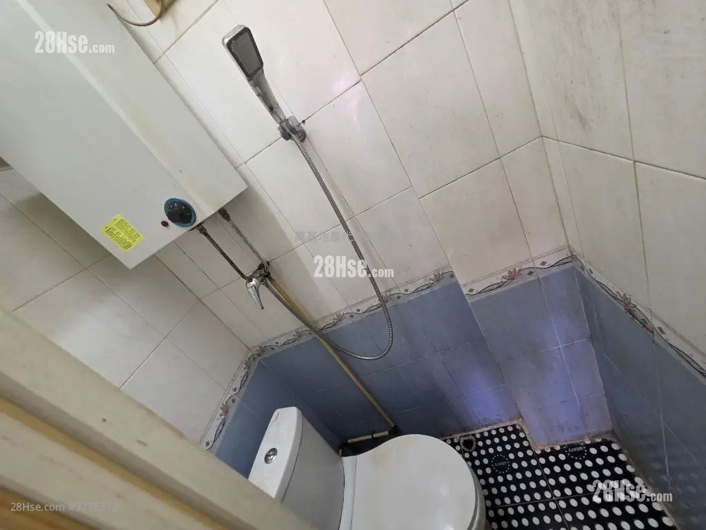 Chinese Mansion Rental Studio , 1 Bathroom 188 ft²