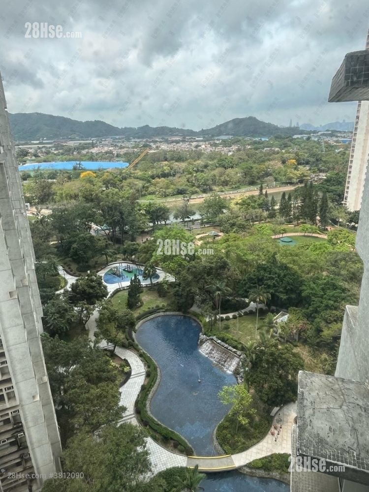 Kingswood Villas Sell 2 Bedrooms 448 ft²