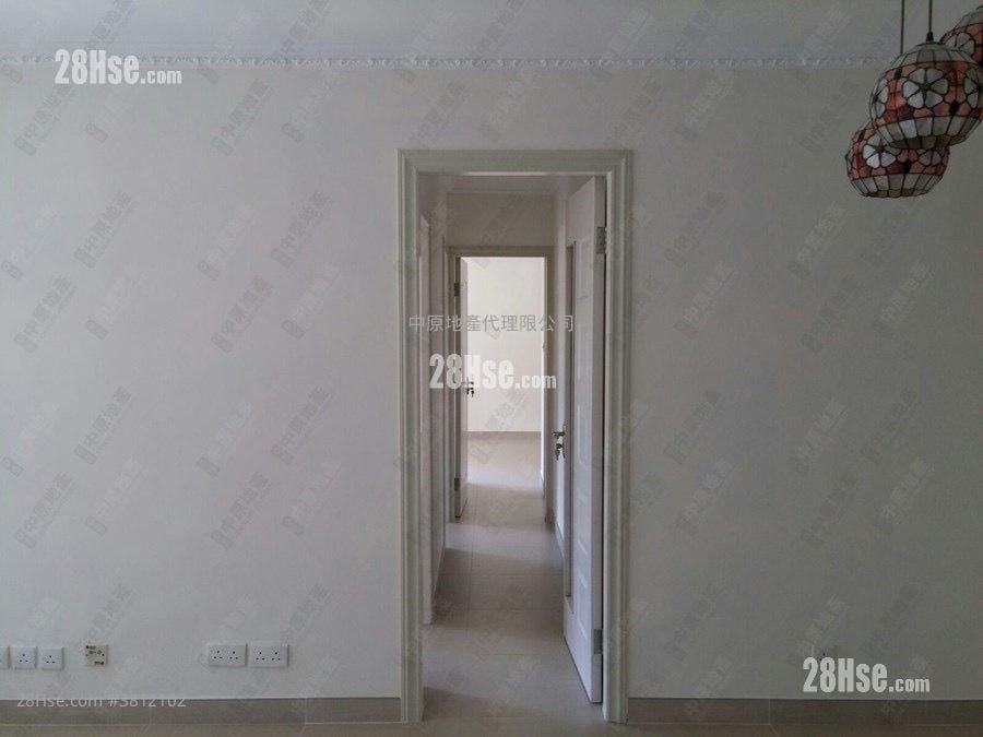 新城市广场 售盘 3 房 640 平方尺