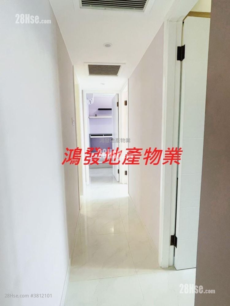 Caldecott Hill Sell 3 Bedrooms , 2 Bathrooms 955 ft²