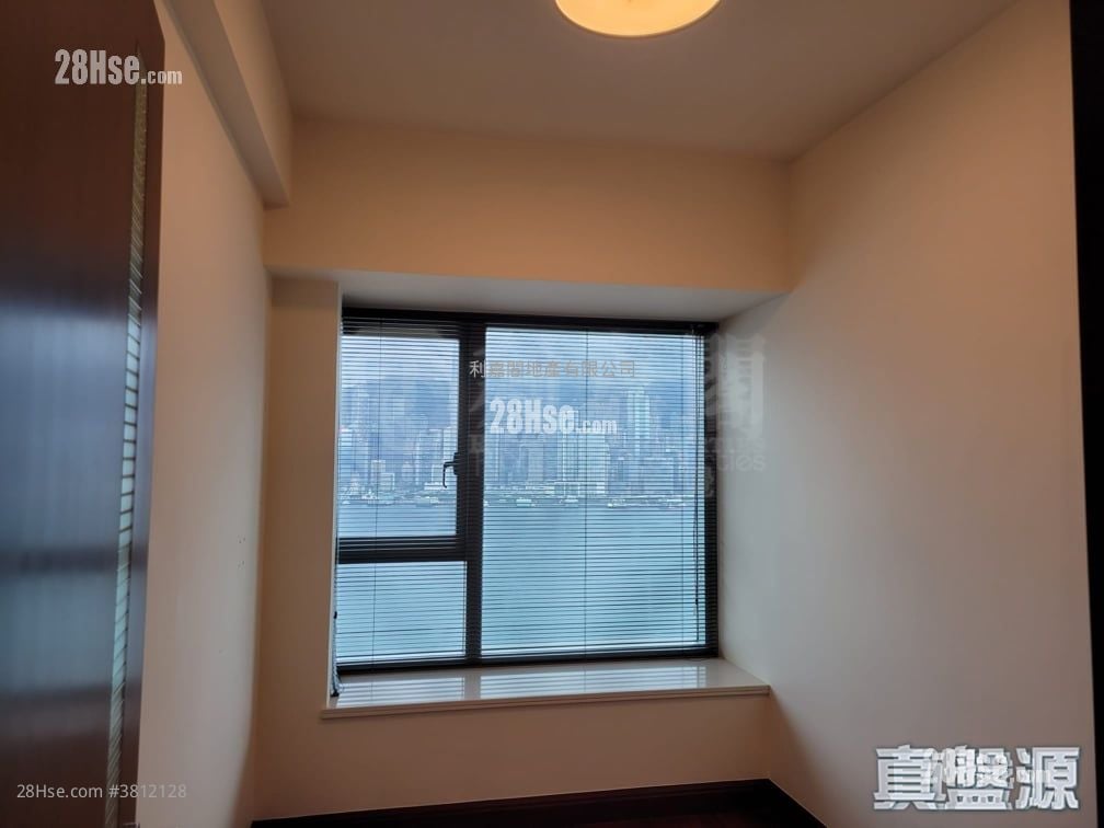 The Harbourside Rental 3 Bedrooms , 2 Bathrooms 1,051 ft²