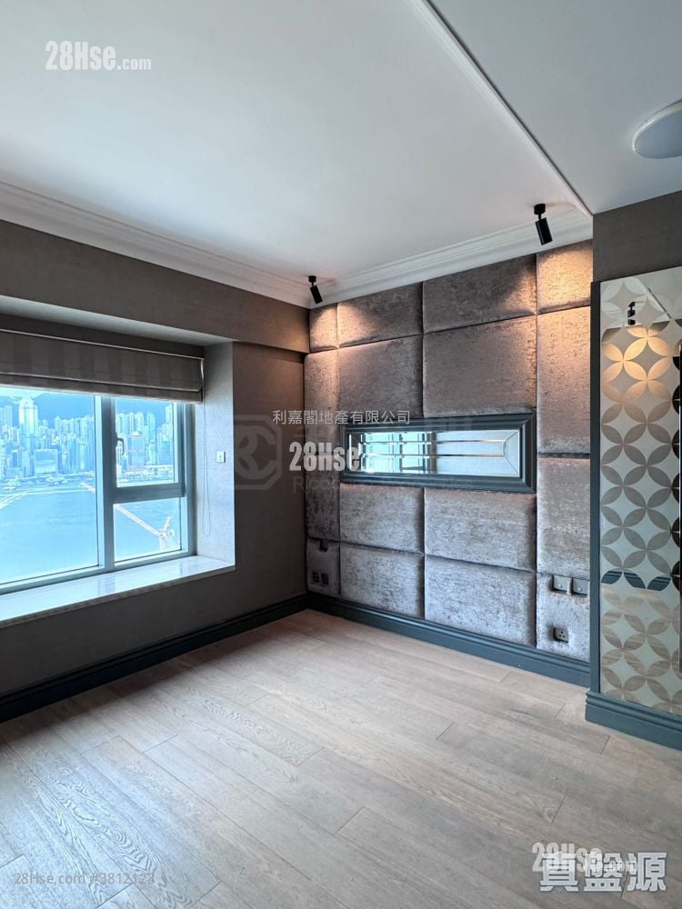 The Harbourside Rental 3 Bedrooms , 2 Bathrooms 1,051 ft²