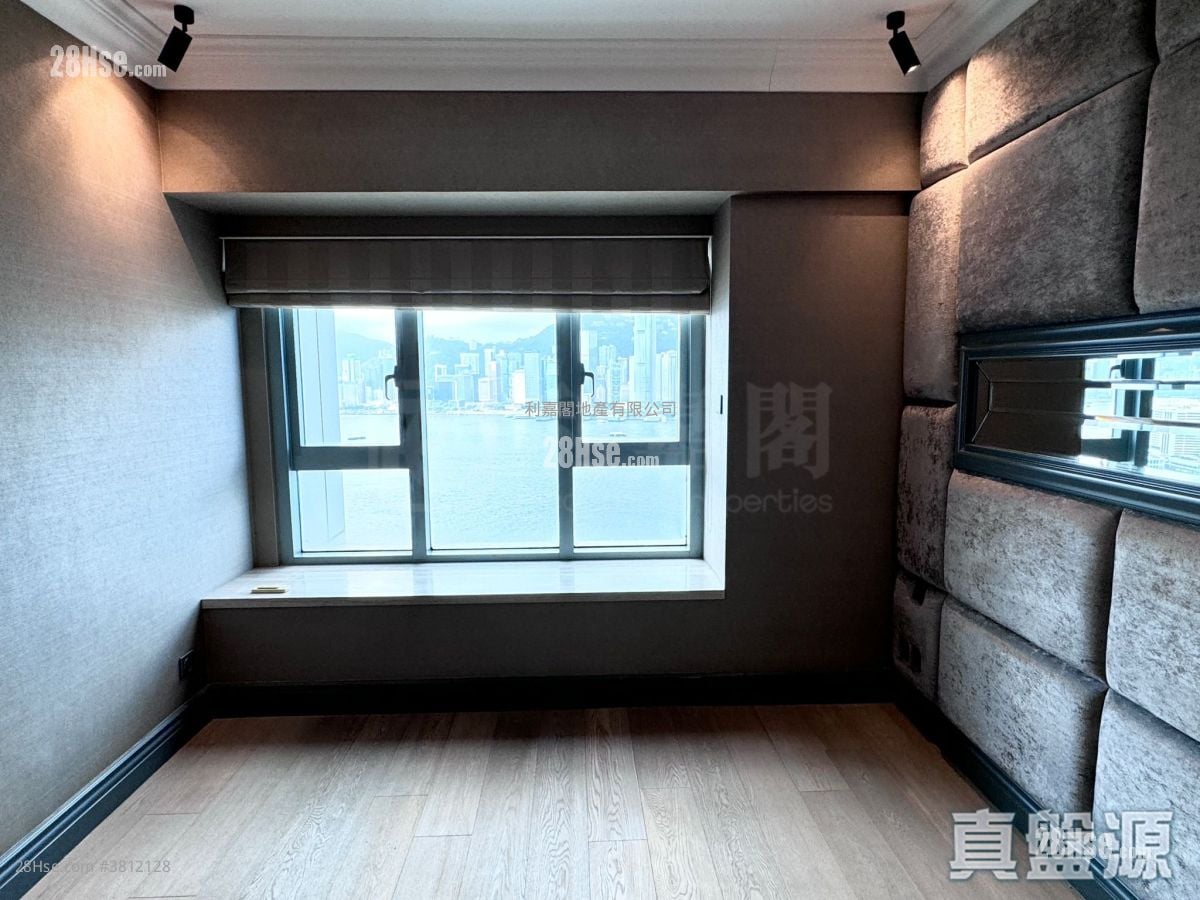 The Harbourside Rental 3 Bedrooms , 2 Bathrooms 1,051 ft²