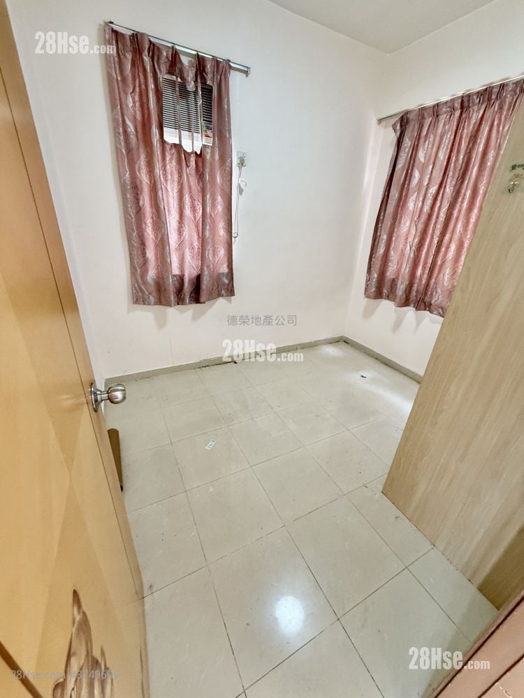 永發大樓 租盤 3 房 , 1 浴室 443 平方呎