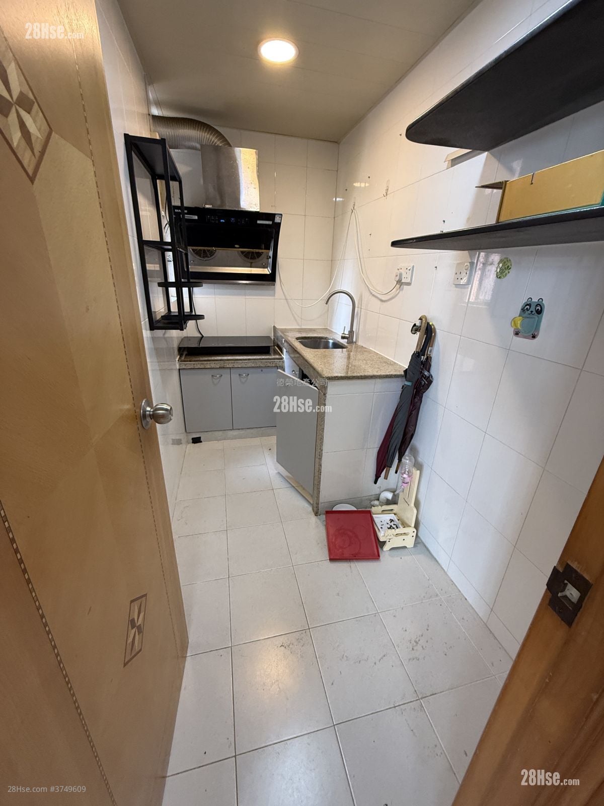 永發大樓 租盤 3 房 , 1 浴室 443 平方呎