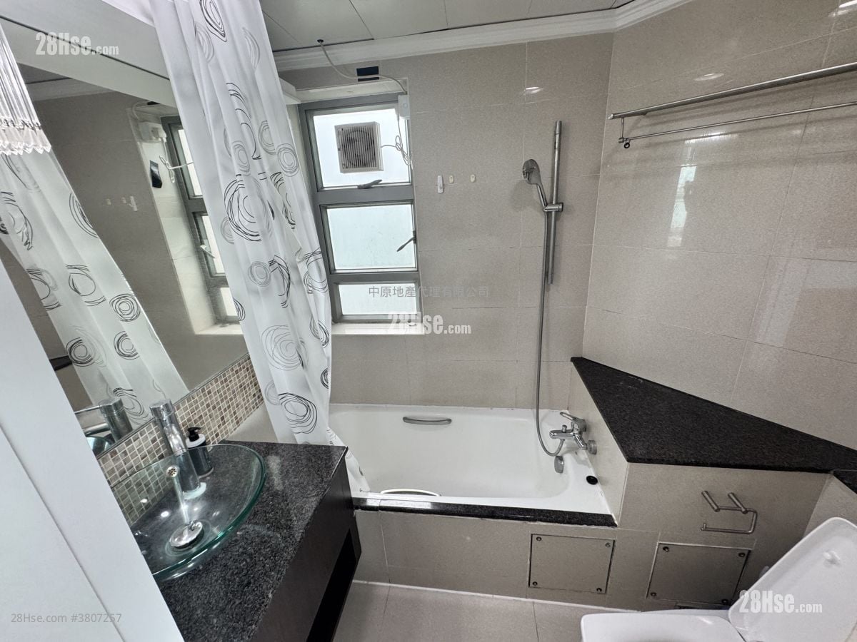 Caribbean Coast Rental 3 Bedrooms , 2 Bathrooms 756 ft²