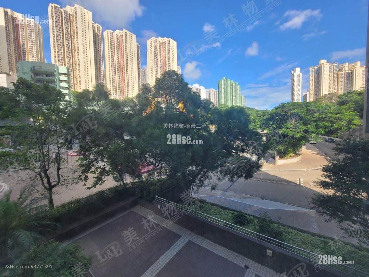 Sceneway Garden Sell 3 Bedrooms , 1 Bathroom 612 ft²