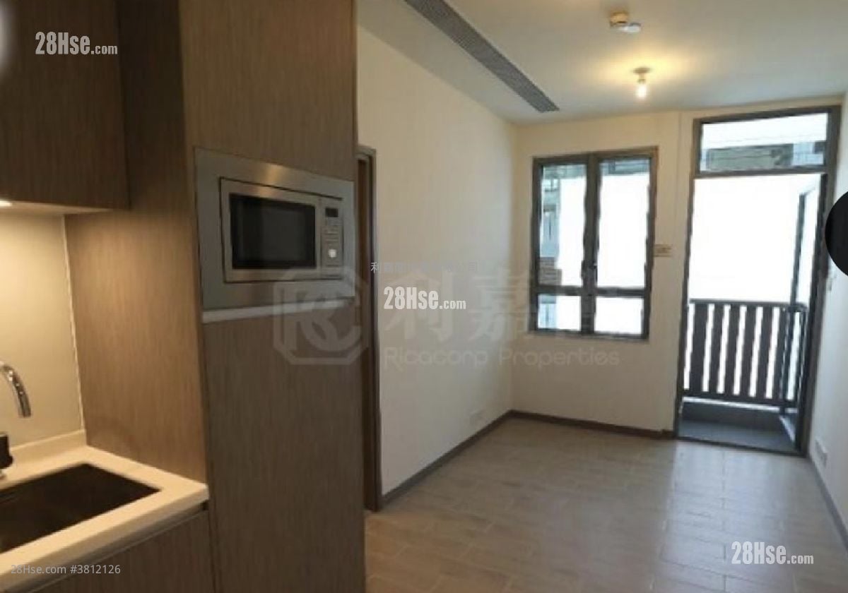 Astoria Crest Sell 1 Bedroom , 1 Bathroom 299 ft²