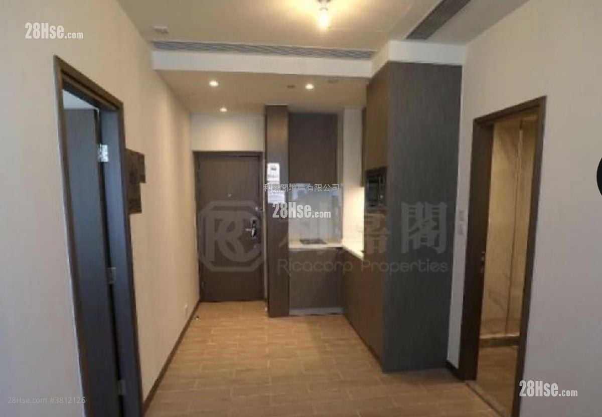 Astoria Crest Sell 1 Bedroom , 1 Bathroom 299 ft²