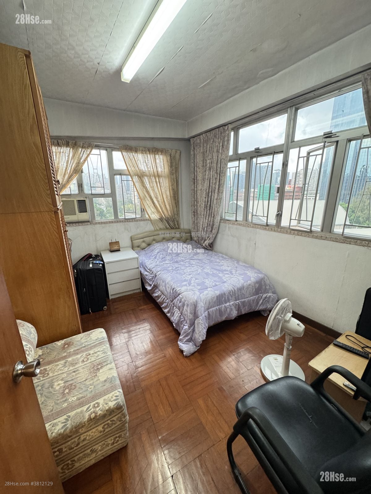 Winston Mansion Sell 3 Bedrooms , 1 Bathroom 976 ft²