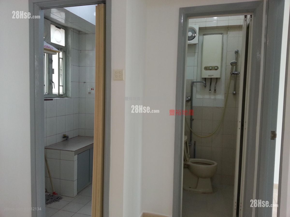 葵丰大厦 租盘 255 平方尺