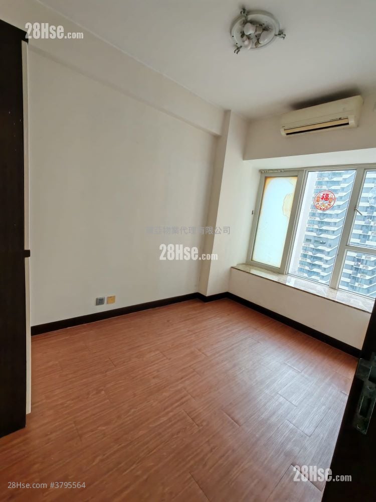 Grand Scholar Rental 2 Bedrooms , 1 Bathroom 440 ft²