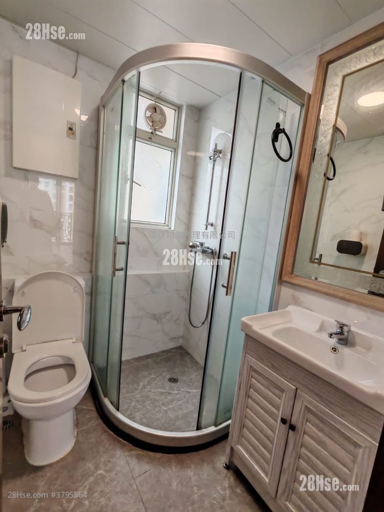 Grand Scholar Rental 2 Bedrooms , 1 Bathroom 440 ft²