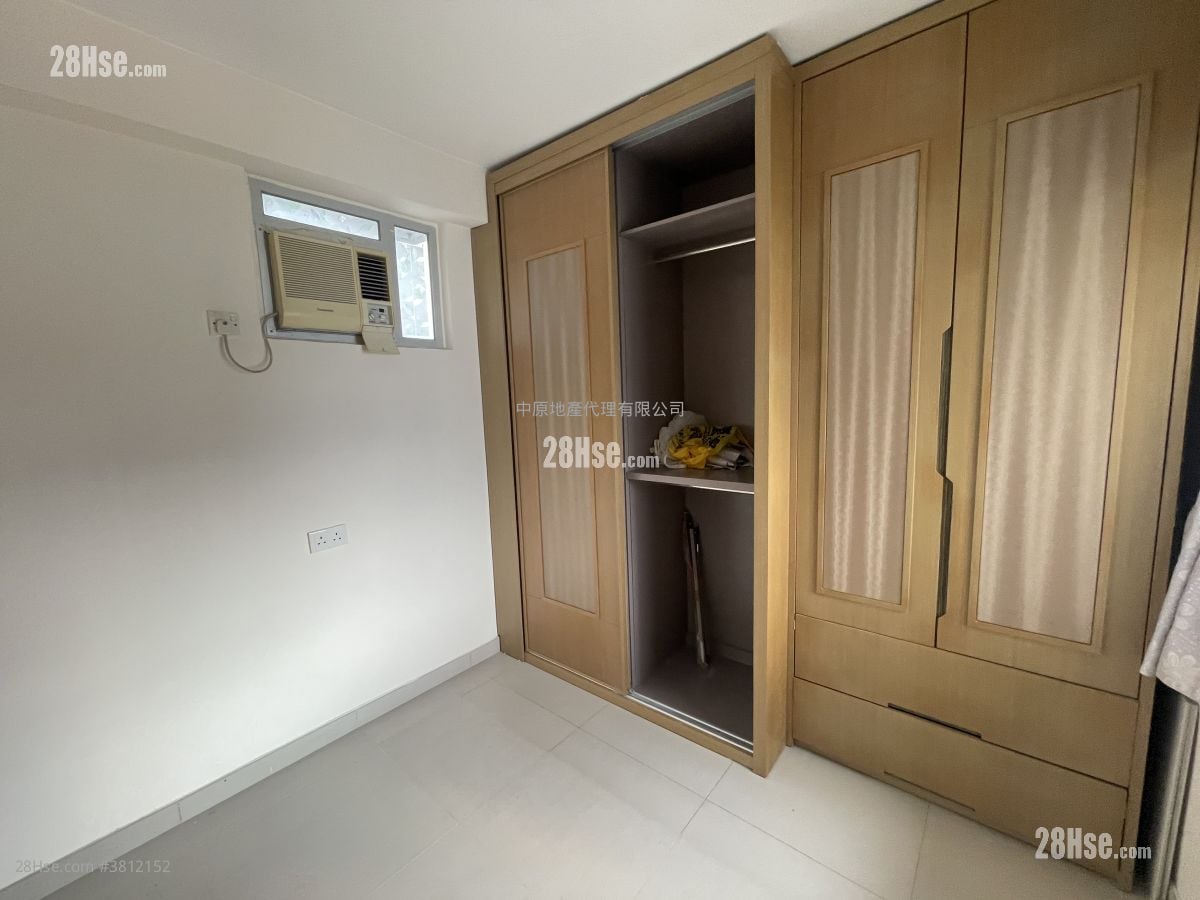 海滨花园 售盘 3 房 , 2 浴室 665 平方尺