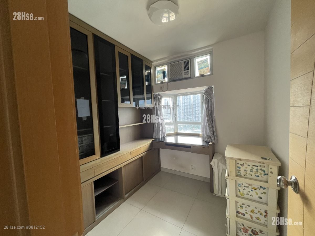 海滨花园 售盘 3 房 , 2 浴室 665 平方尺