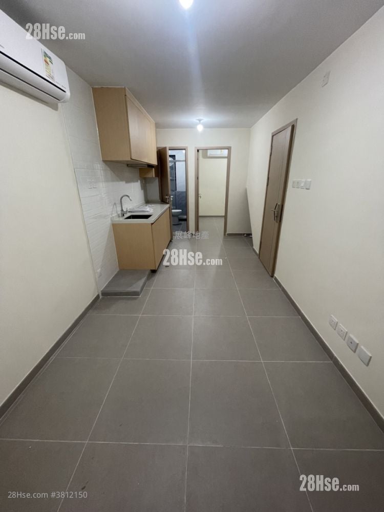 Village Rental 1 Bedroom , 1 Bathroom 350 ft²