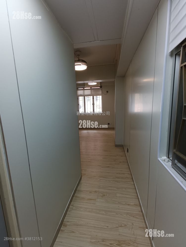 僑明大廈 租盤 2 房 , 1 浴室 350 平方呎