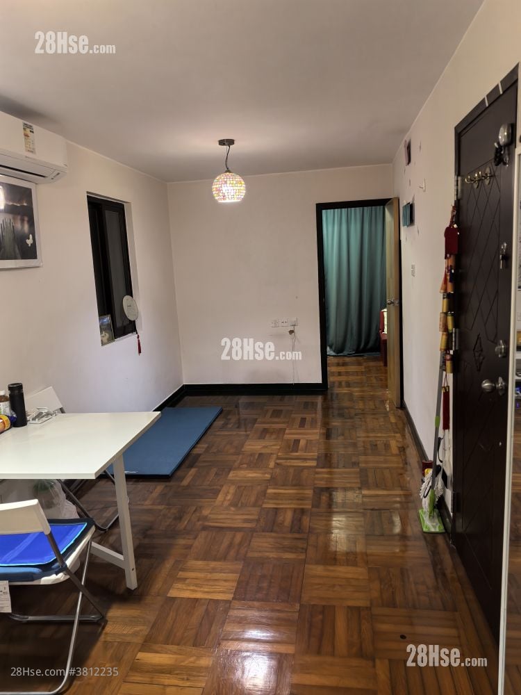 Village Rental 1 Bedroom , 1 Bathroom 400 ft²