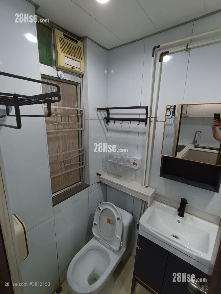 僑明大廈 租盤 2 房 , 1 浴室 350 平方呎