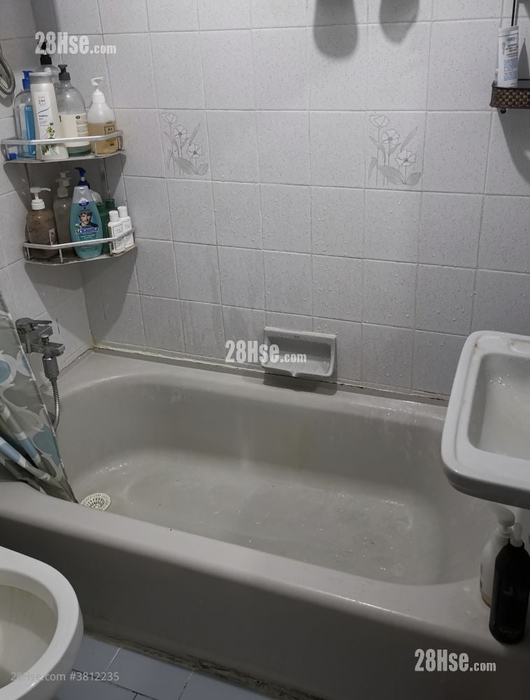 Village Rental 1 Bedroom , 1 Bathroom 400 ft²