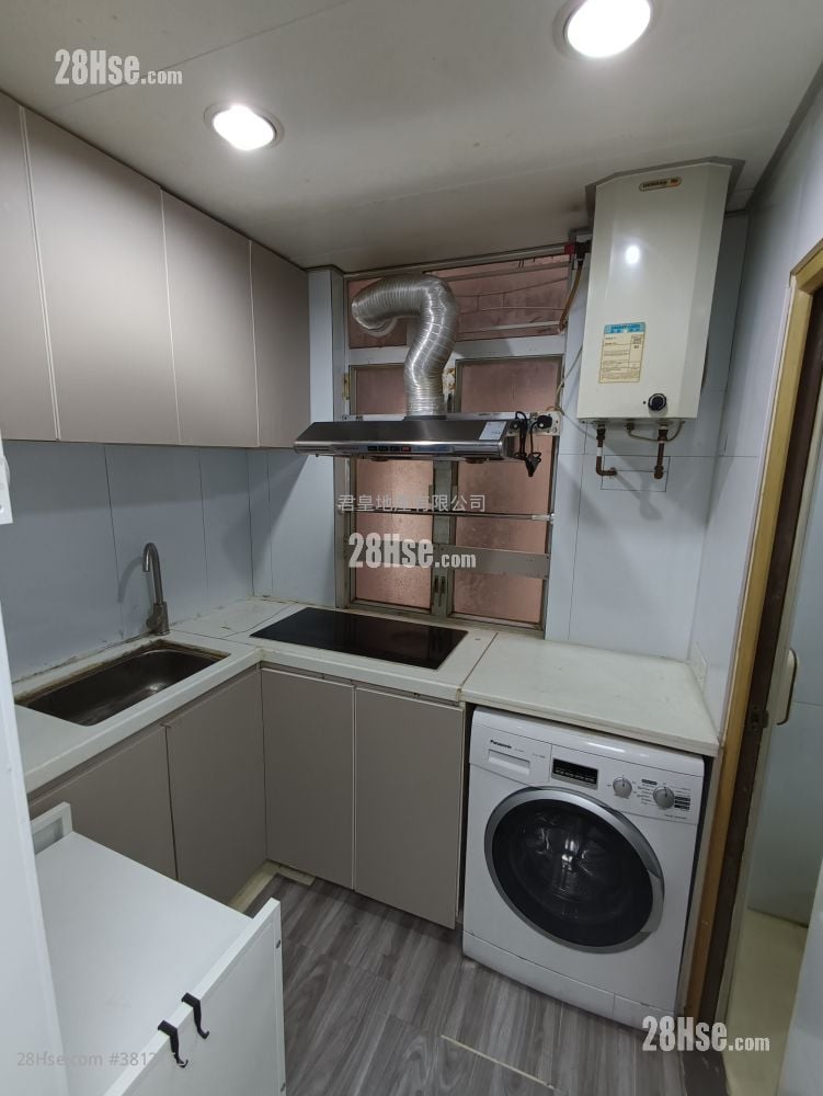 僑明大廈 租盤 2 房 , 1 浴室 350 平方呎