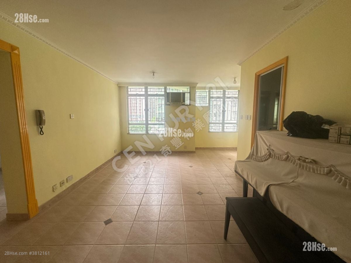 Kam Fung Court Sell 3 Bedrooms