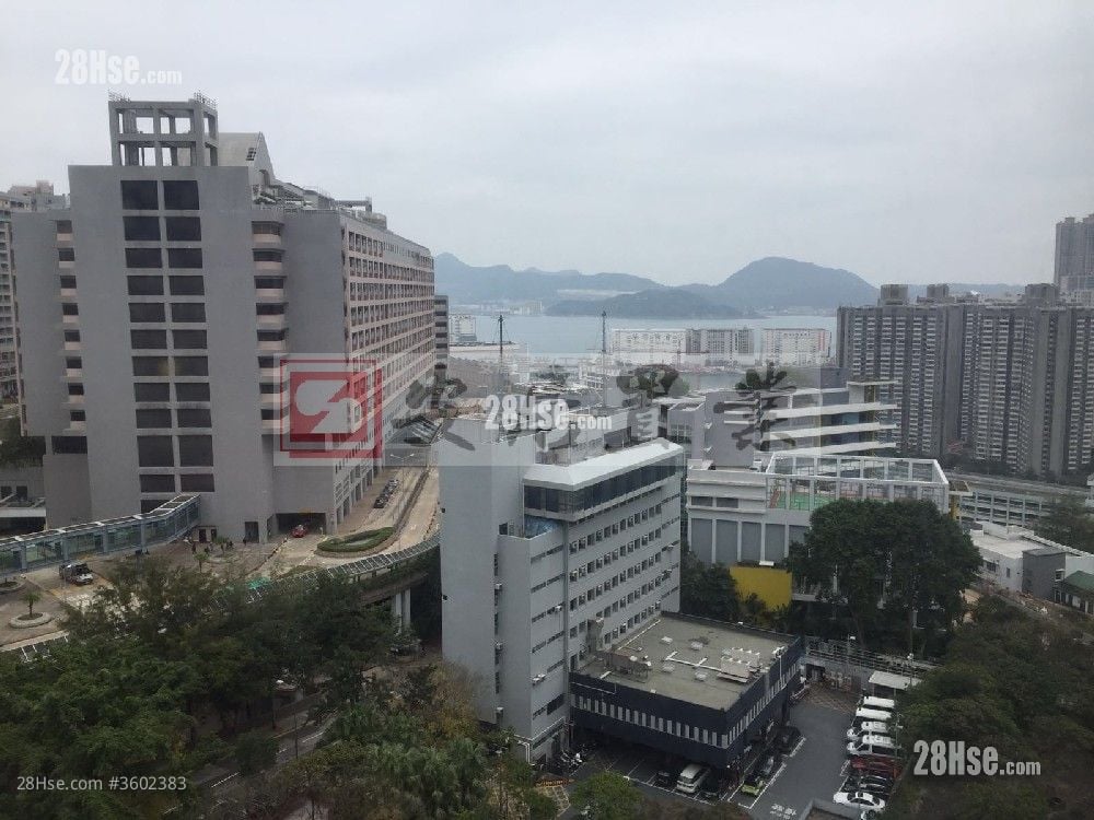 Neptune Terrace Rental 2 Bedrooms , 1 Bathroom 592 ft²