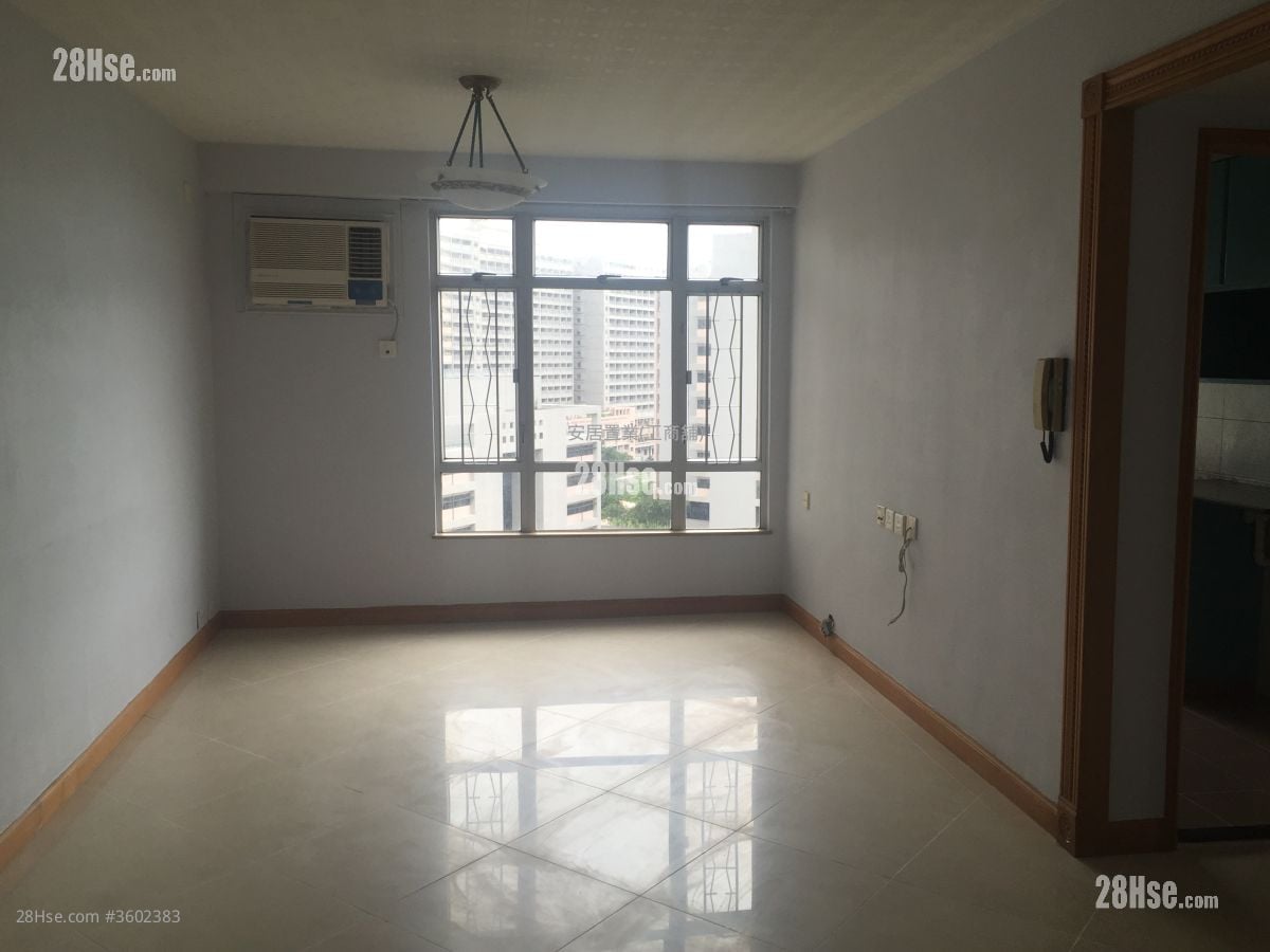 Neptune Terrace Rental 2 Bedrooms , 1 Bathroom 592 ft²