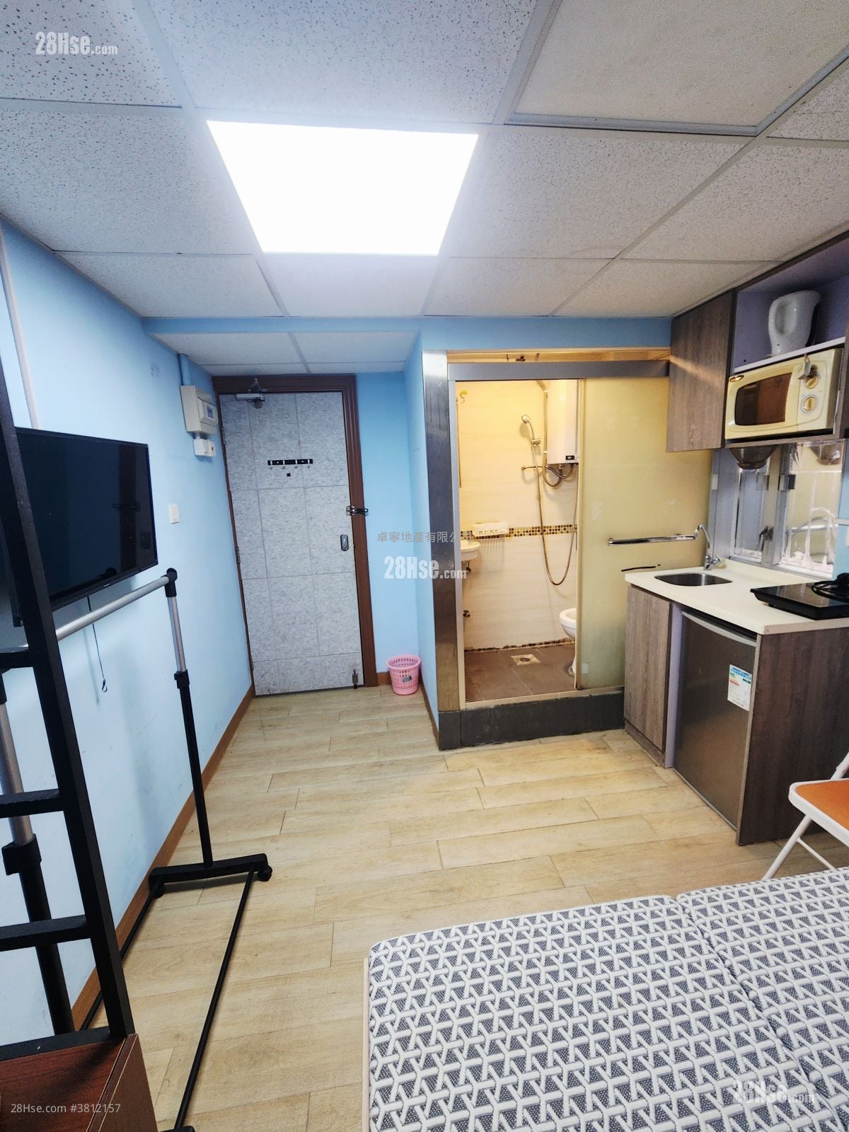 單幢樓房 租盤 160 平方呎