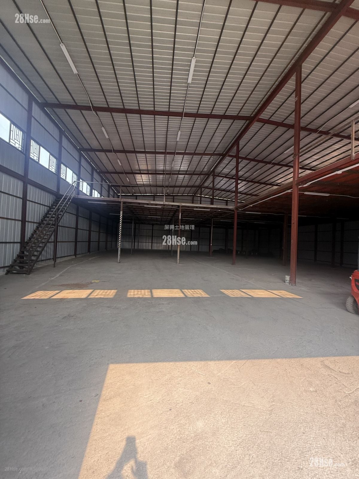 流浮山 租盘 35,000 平方尺