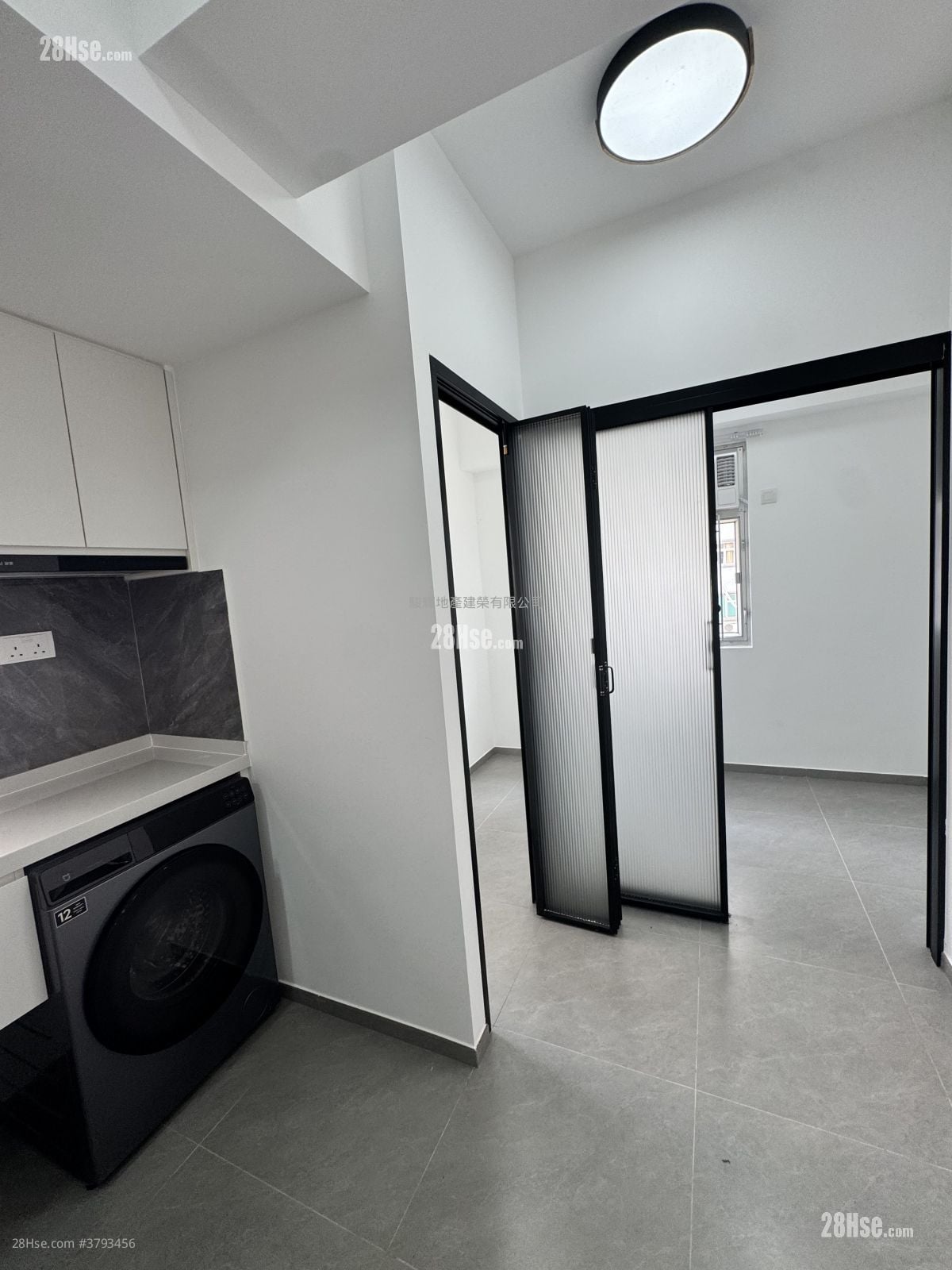 Honland Building Rental Studio , 1 Bathroom 200 ft²