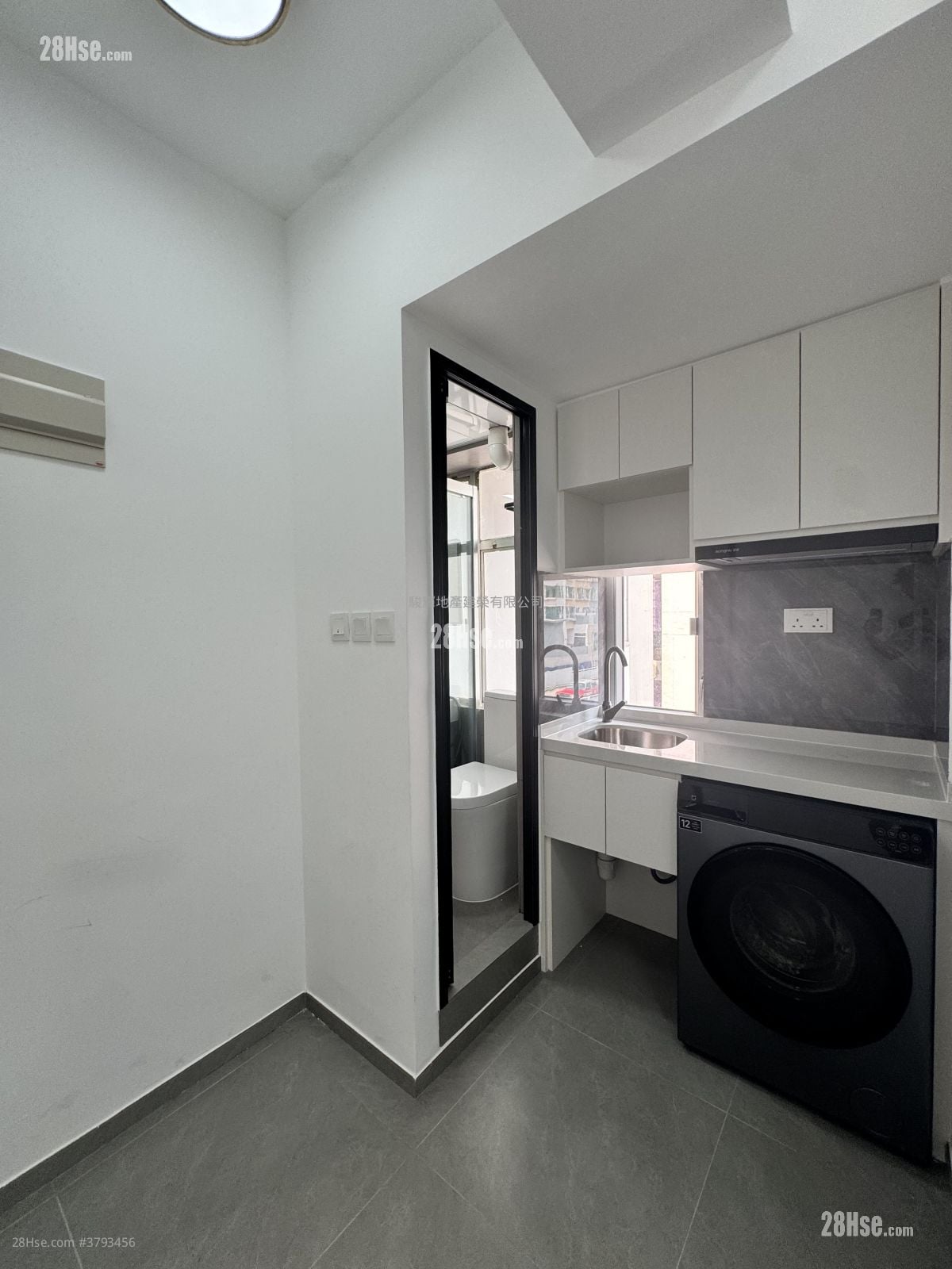 Honland Building Rental Studio , 1 Bathroom 200 ft²
