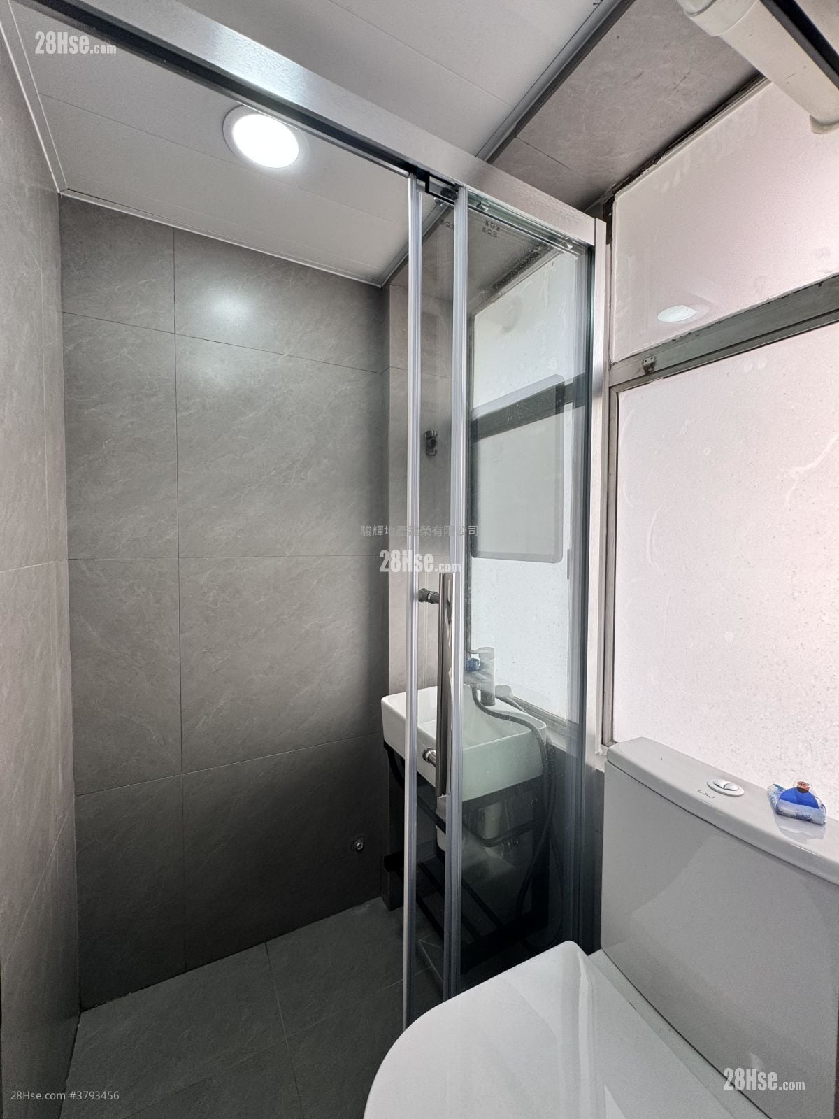 Honland Building Rental Studio , 1 Bathroom 200 ft²