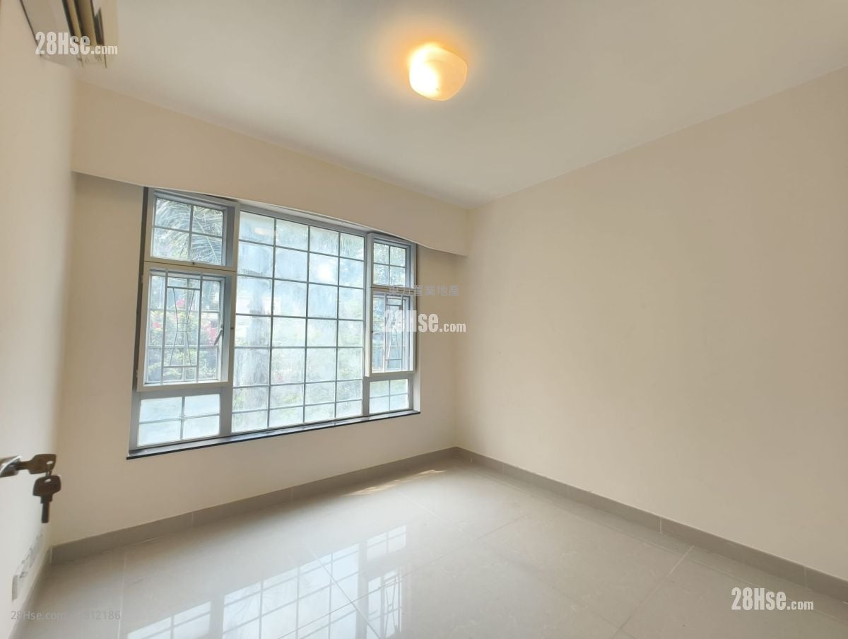 村屋 租盘 3 房 , 1 浴室 700 平方尺