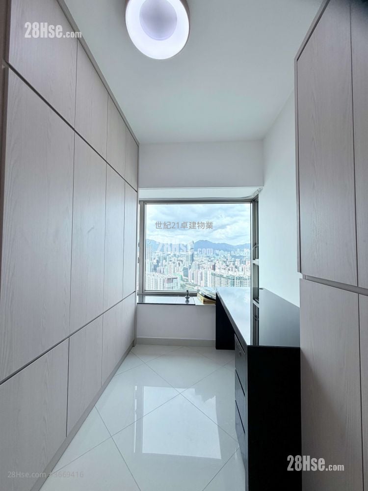 擎天半岛 租盘 3 房 , 2 浴室 853 平方尺