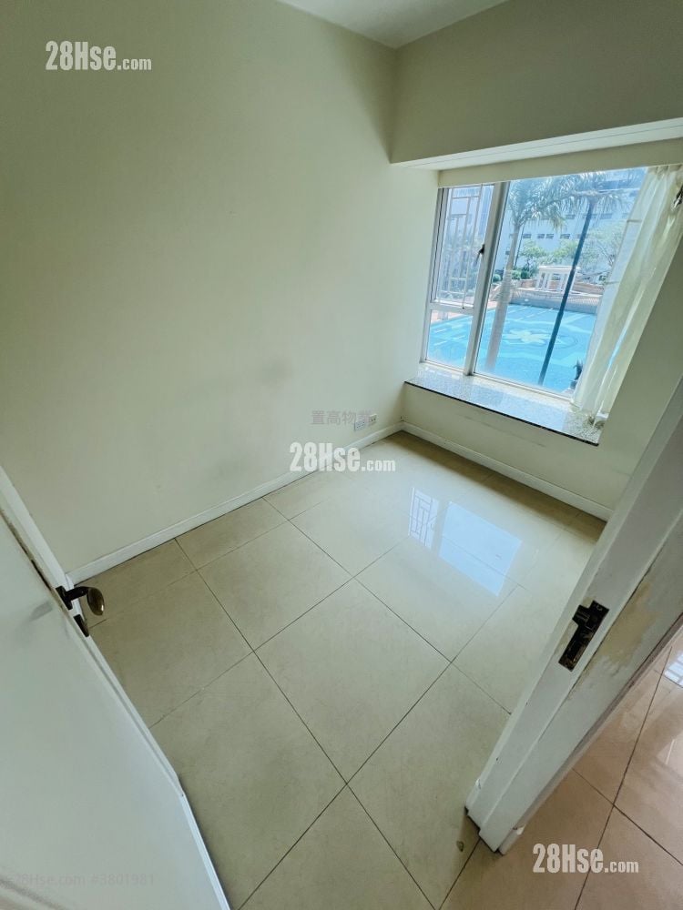 傲云峰 租盘 2 房 , 1 浴室 452 平方尺