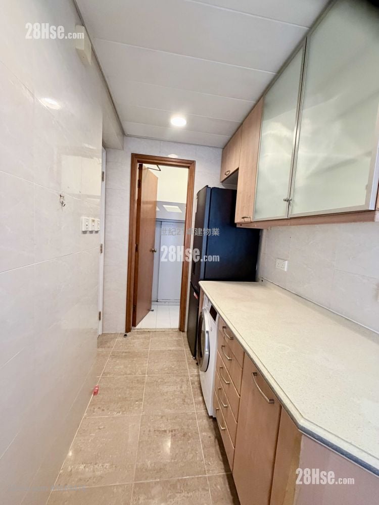 擎天半岛 租盘 3 房 , 2 浴室 853 平方尺