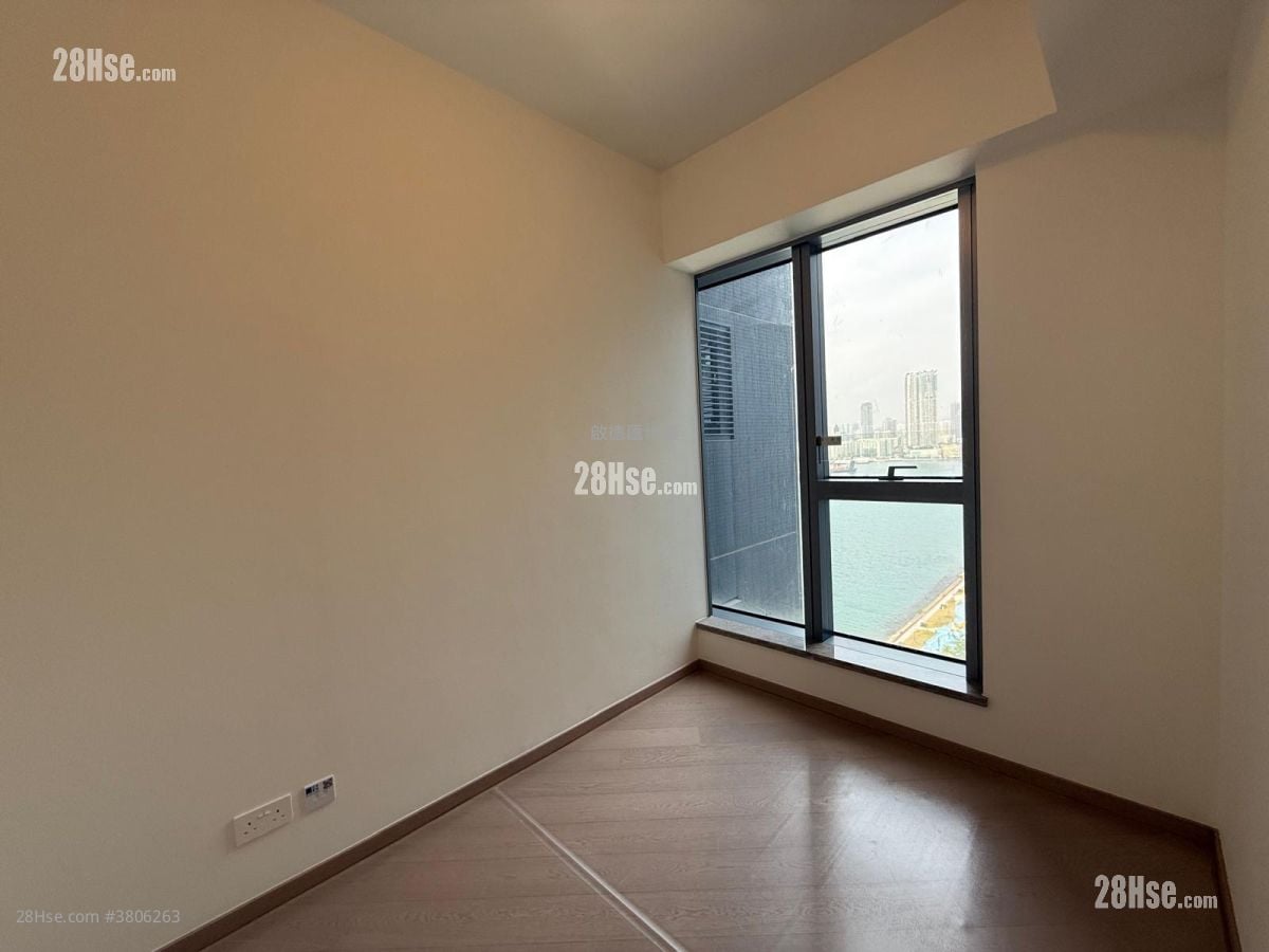 Victoria Voyage Rental 1 Bedroom , 1 Bathroom 319 ft²