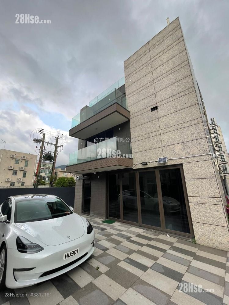 Village Sell 3 Bedrooms , 1 Bathroom 700 ft²