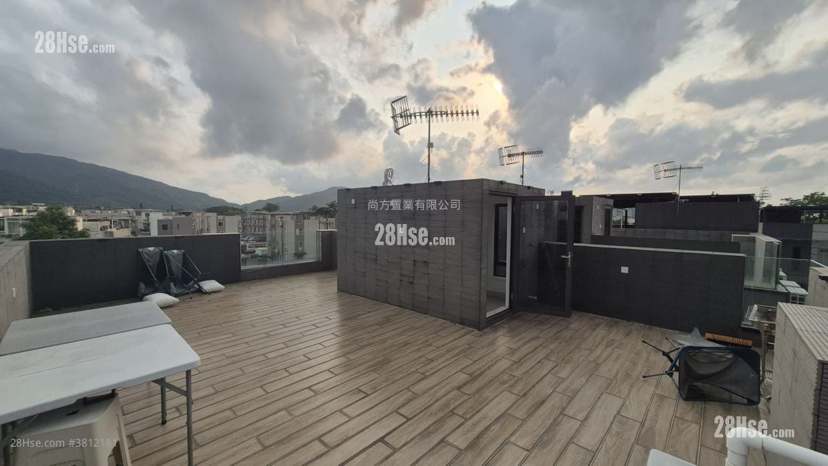 Village Sell 3 Bedrooms , 1 Bathroom 700 ft²