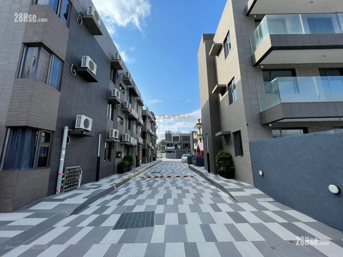 Village Sell 3 Bedrooms , 1 Bathroom 700 ft²