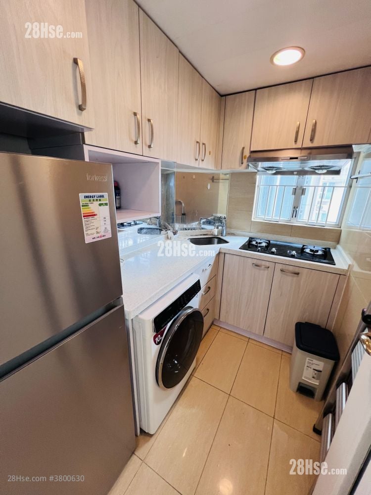 傲云峰 租盘 2 房 , 1 浴室 452 平方尺