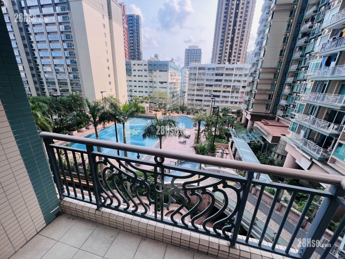 Sky Tower Sell 2 Bedrooms , 1 Bathroom 452 ft²