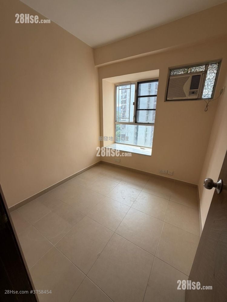 Broadview Garden Sell 2 Bedrooms 504 ft²