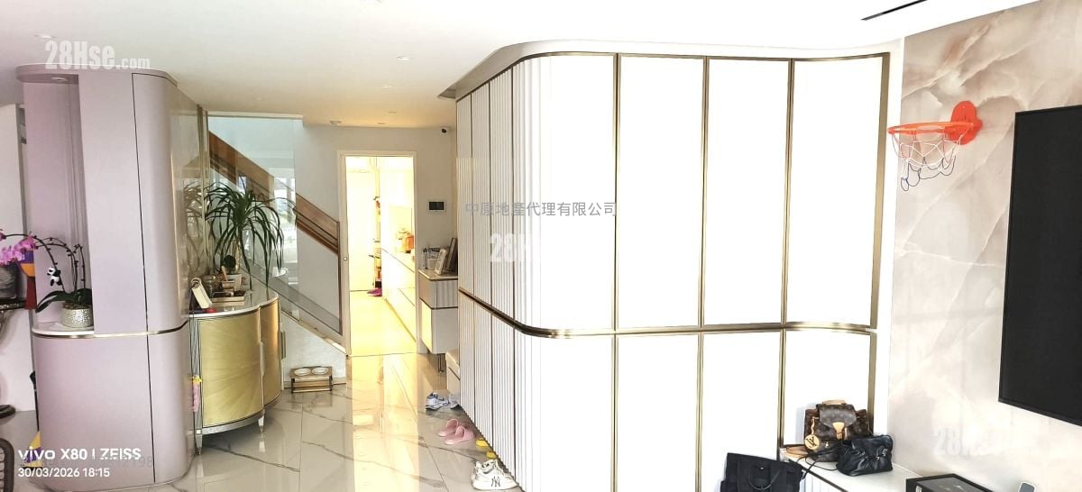 明苑 售盘 3 房 2,271 平方尺