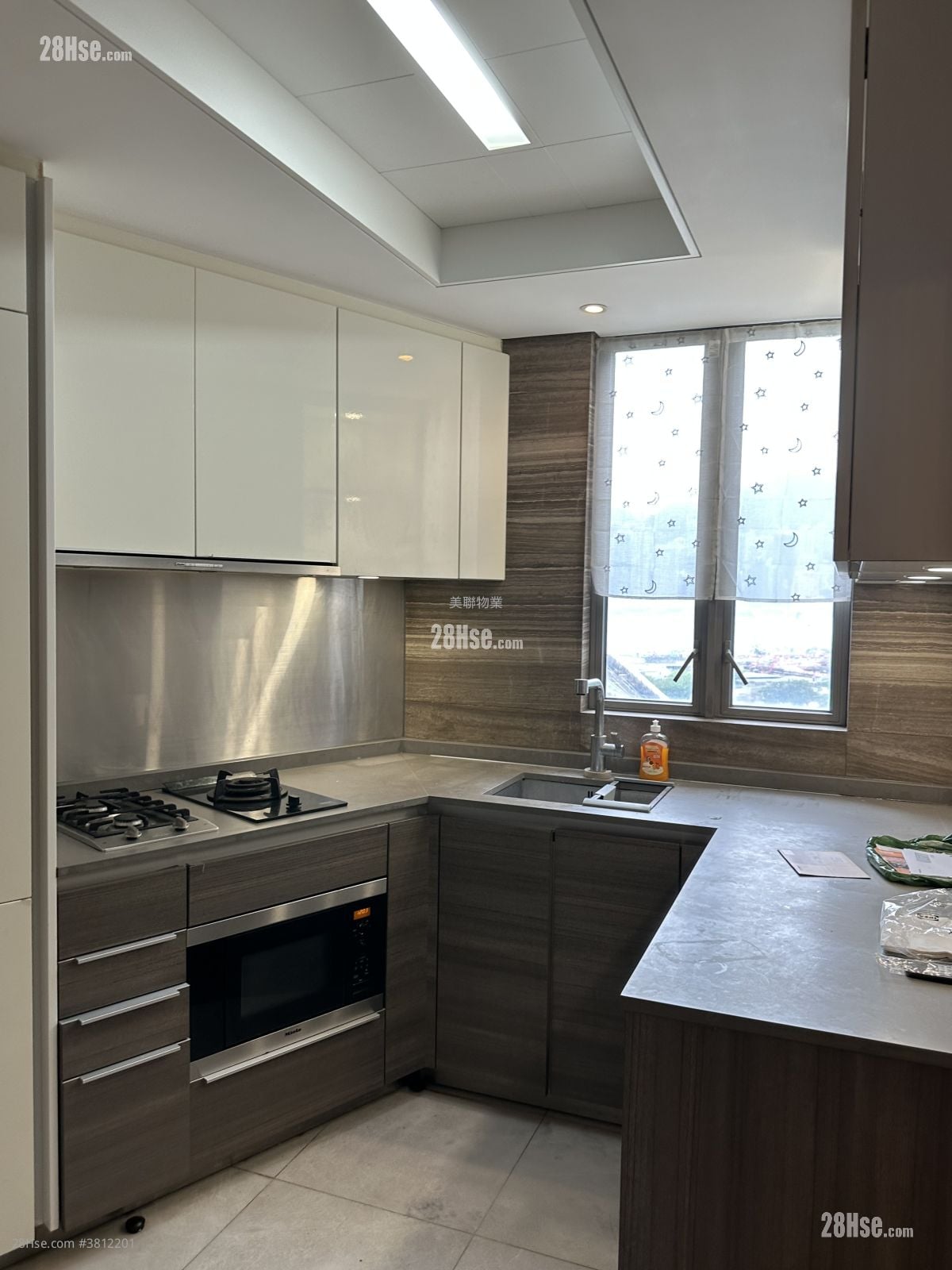 The Austin 租盘 647 平方尺