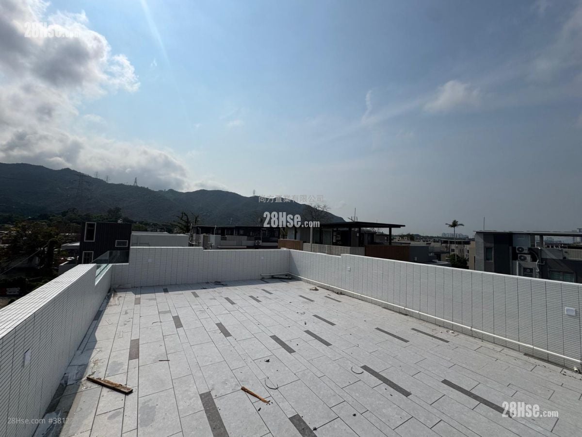 Village Sell 3 Bedrooms , 2 Bathrooms 700 ft²