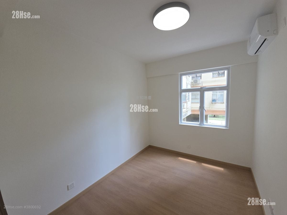 龙翔苑 租盘 3 房 , 2 浴室 1,204 平方尺