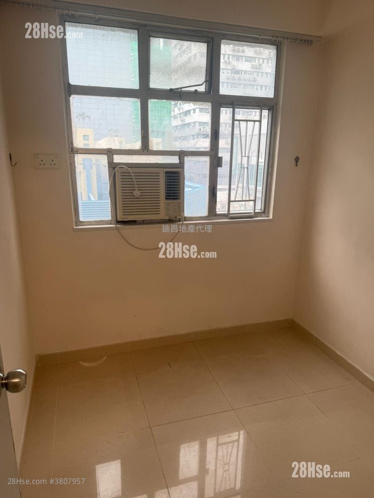 Fu Tor Loy Sun Chuen Rental 2 Bedrooms , 1 Bathroom 271 ft²