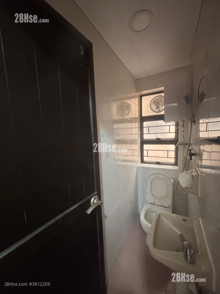 Village Rental 1 Bedroom , 1 Bathroom 300 ft²